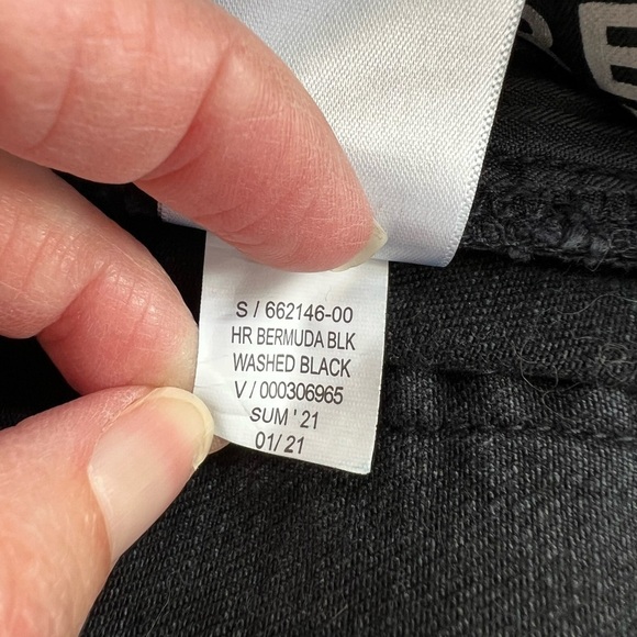 Gap High Rise Black Denim Bermuda Shorts Raw Hem Cut Off - Picture 6 of 6